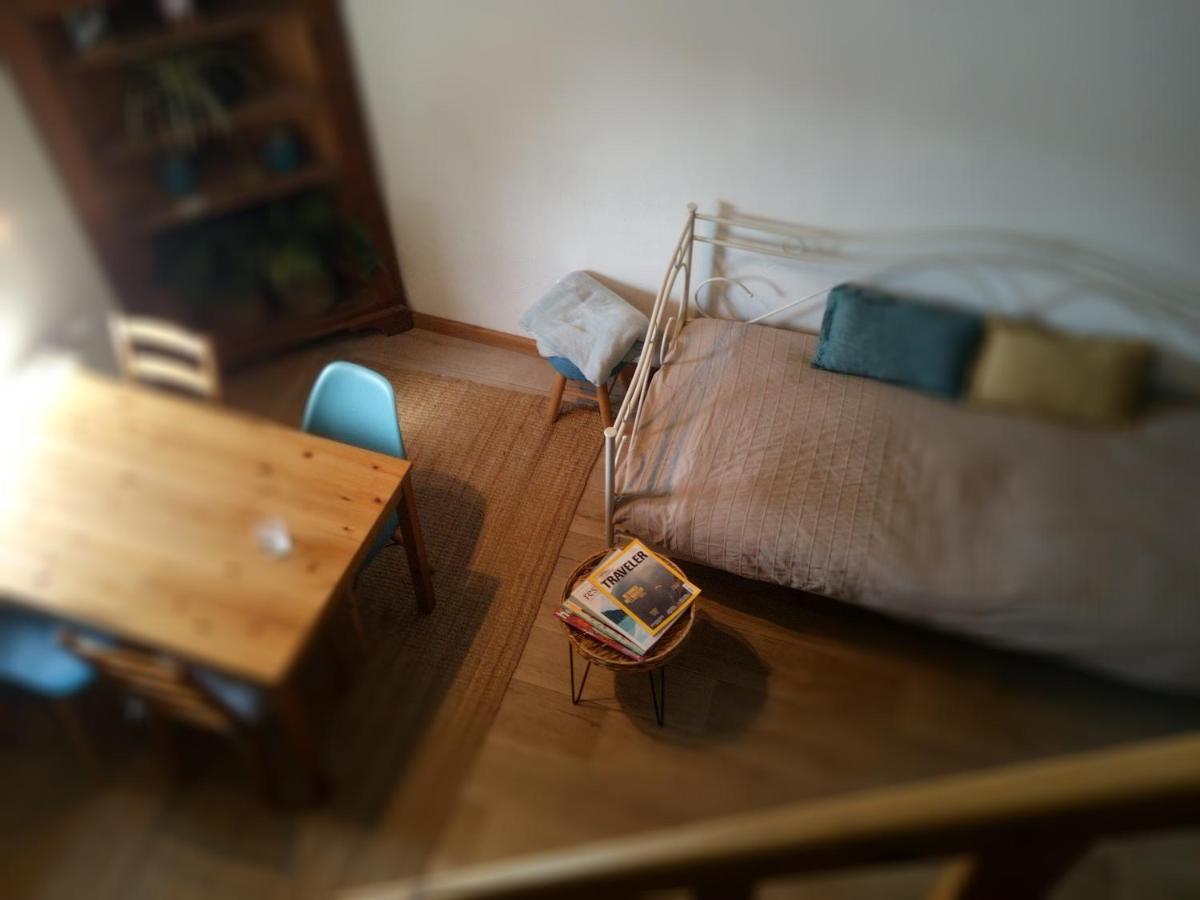 Celinie'S Guest House Gerin Εξωτερικό φωτογραφία